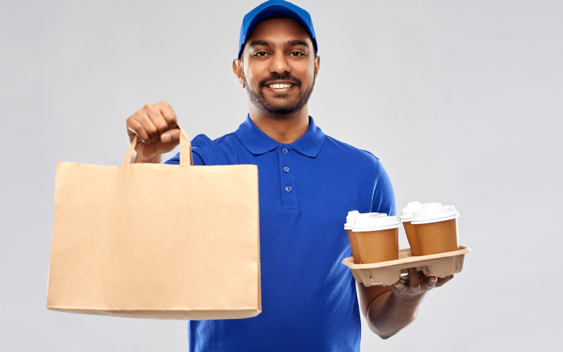Exploring the Benefits of Meal Delivery for Busy Professionals